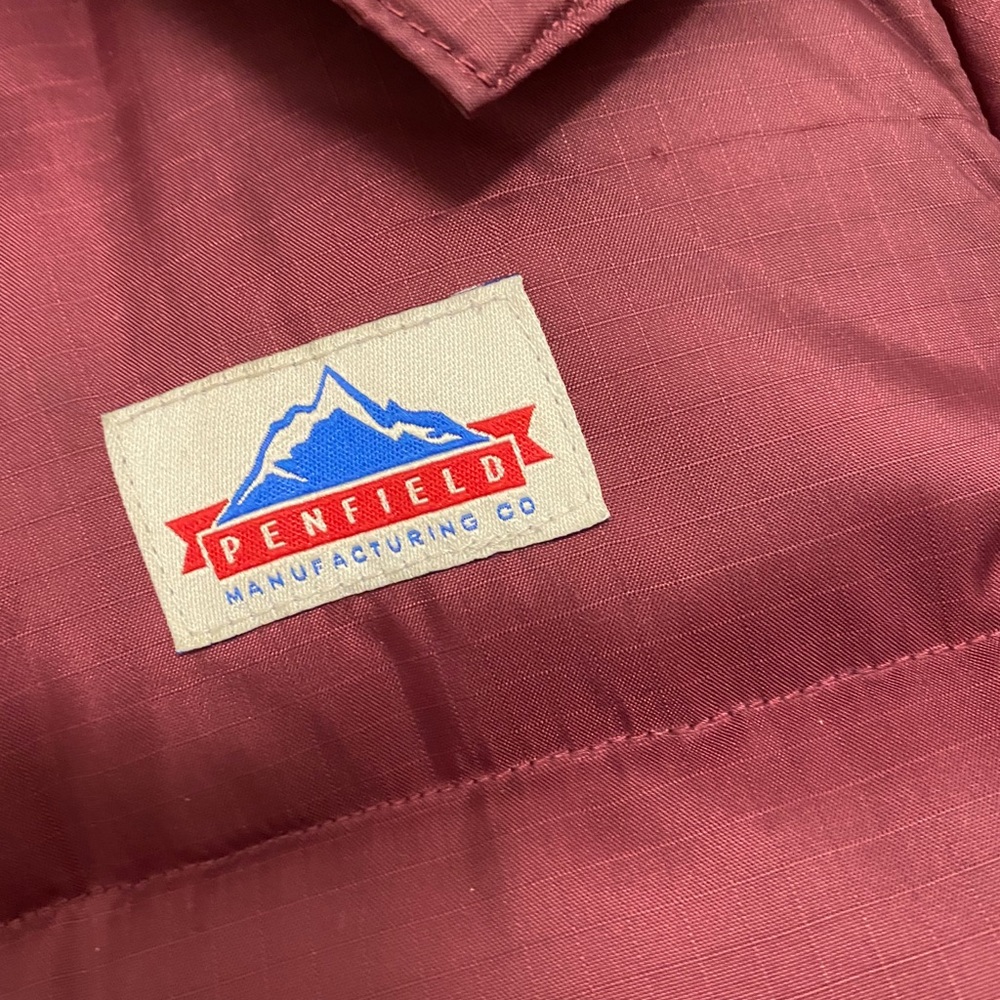 𝐏𝐞𝐧𝐟𝐢𝐞𝐥𝐝 𝐏𝐮𝐟𝐟𝐞𝐫 - Picture 3 of 5